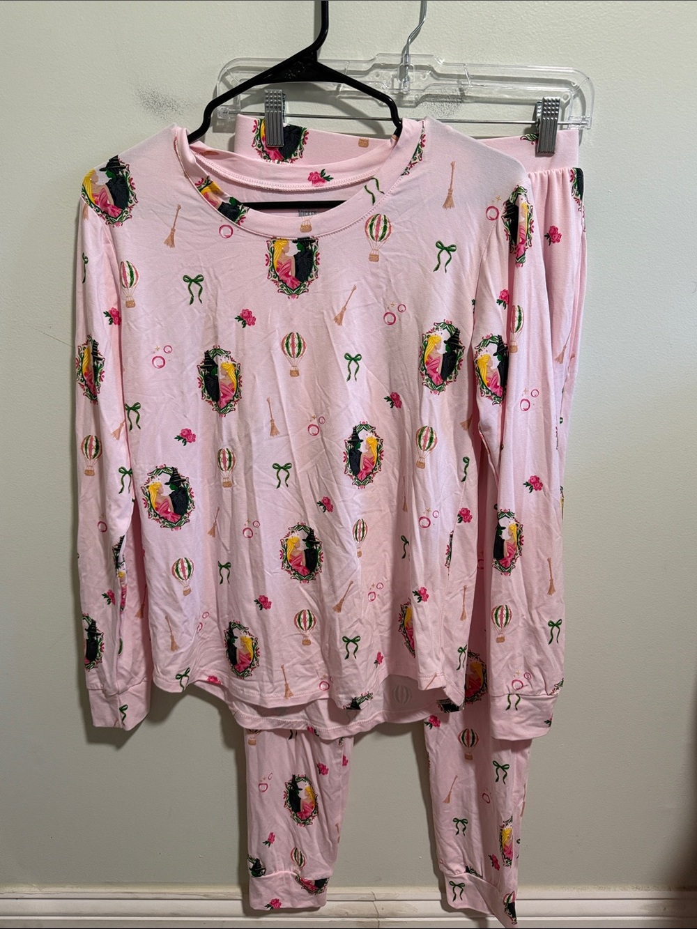NWT! Wicked x Kyte Pajama SET Size XS